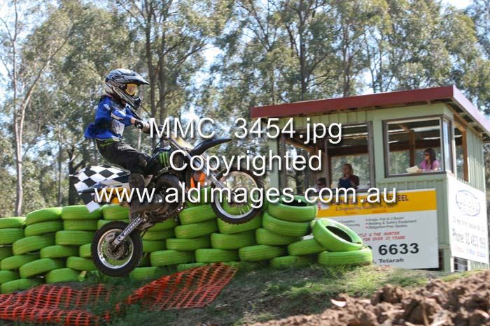 678x444 pixels (92K)